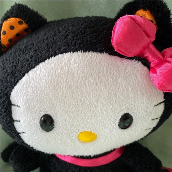 Hello Kitty Halloween Polkadot Plush - Picture 2 of 10